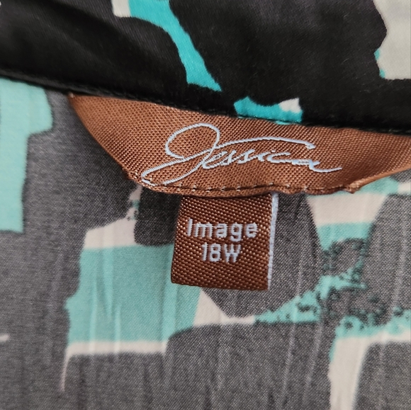 (18w) Jessica Short sleeve blouse with matching tie - Picture 3 of 5